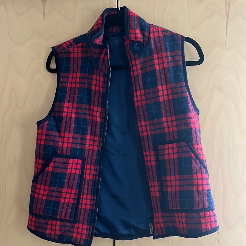 Red and navy plaid vest.